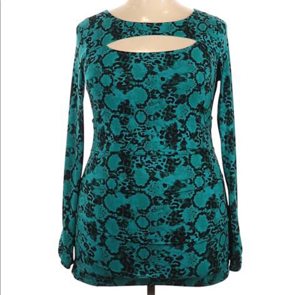 Lane Bryant blue blouse snake skin